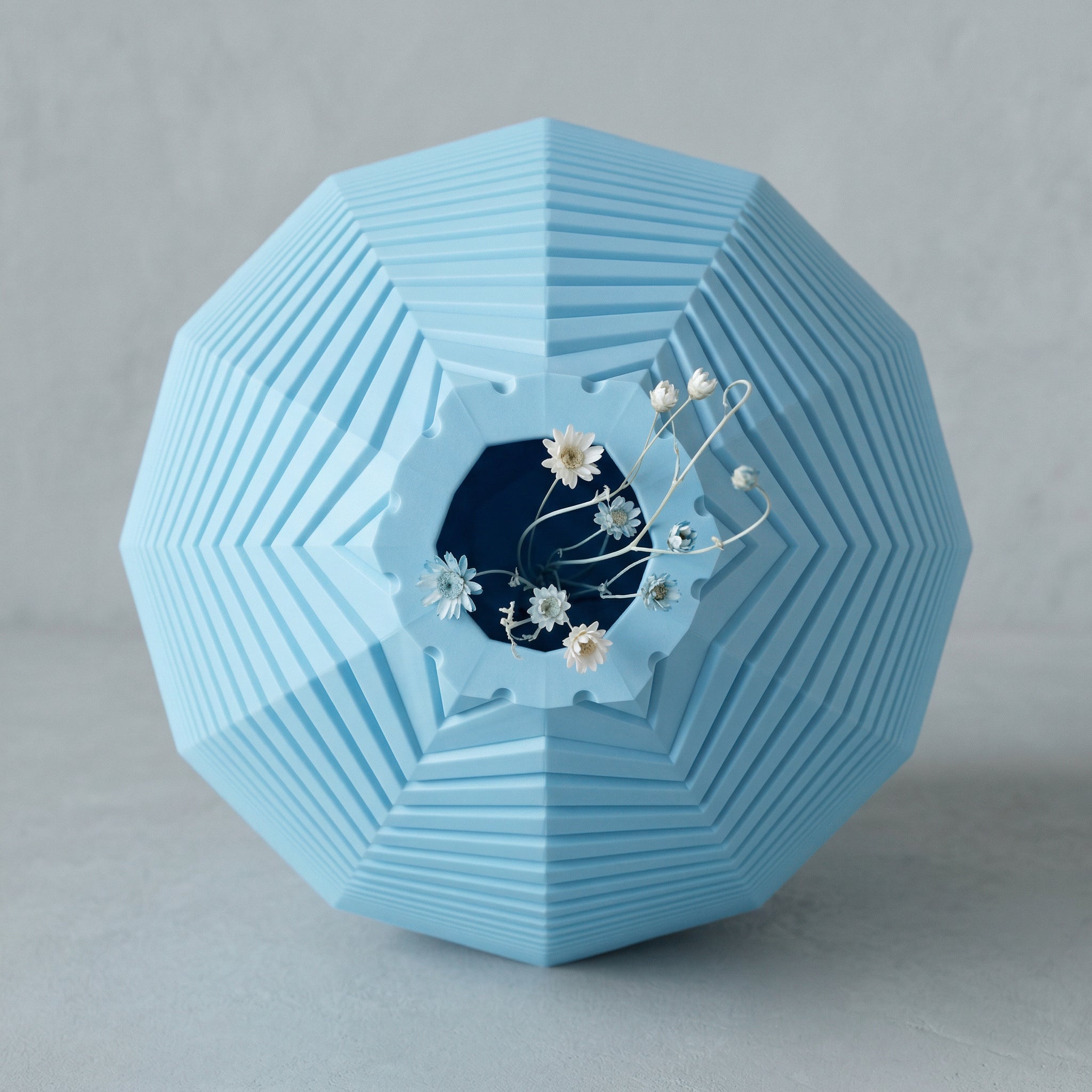 Vaso Cadência Vertical Escultural Azul — foto 12