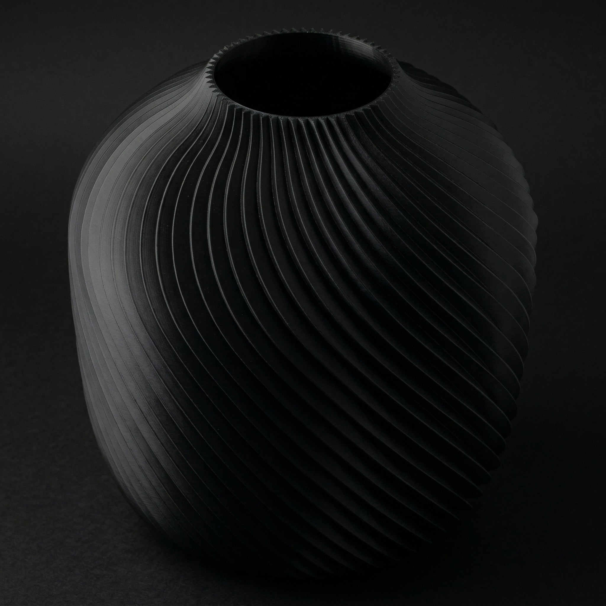 Vaso Voluta Design Curvo Preto — foto 51