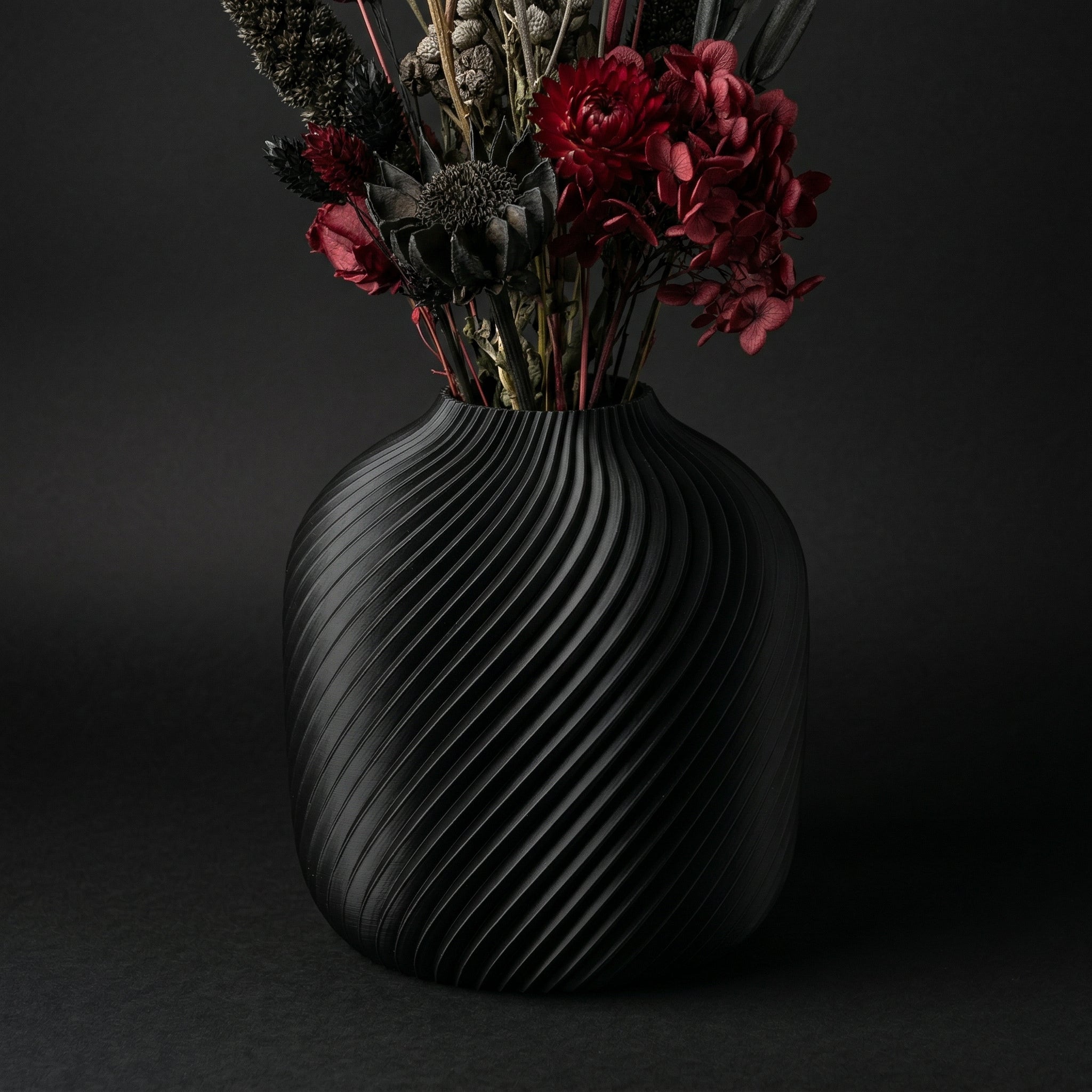 Vaso Voluta Design Curvo Preto — foto 46