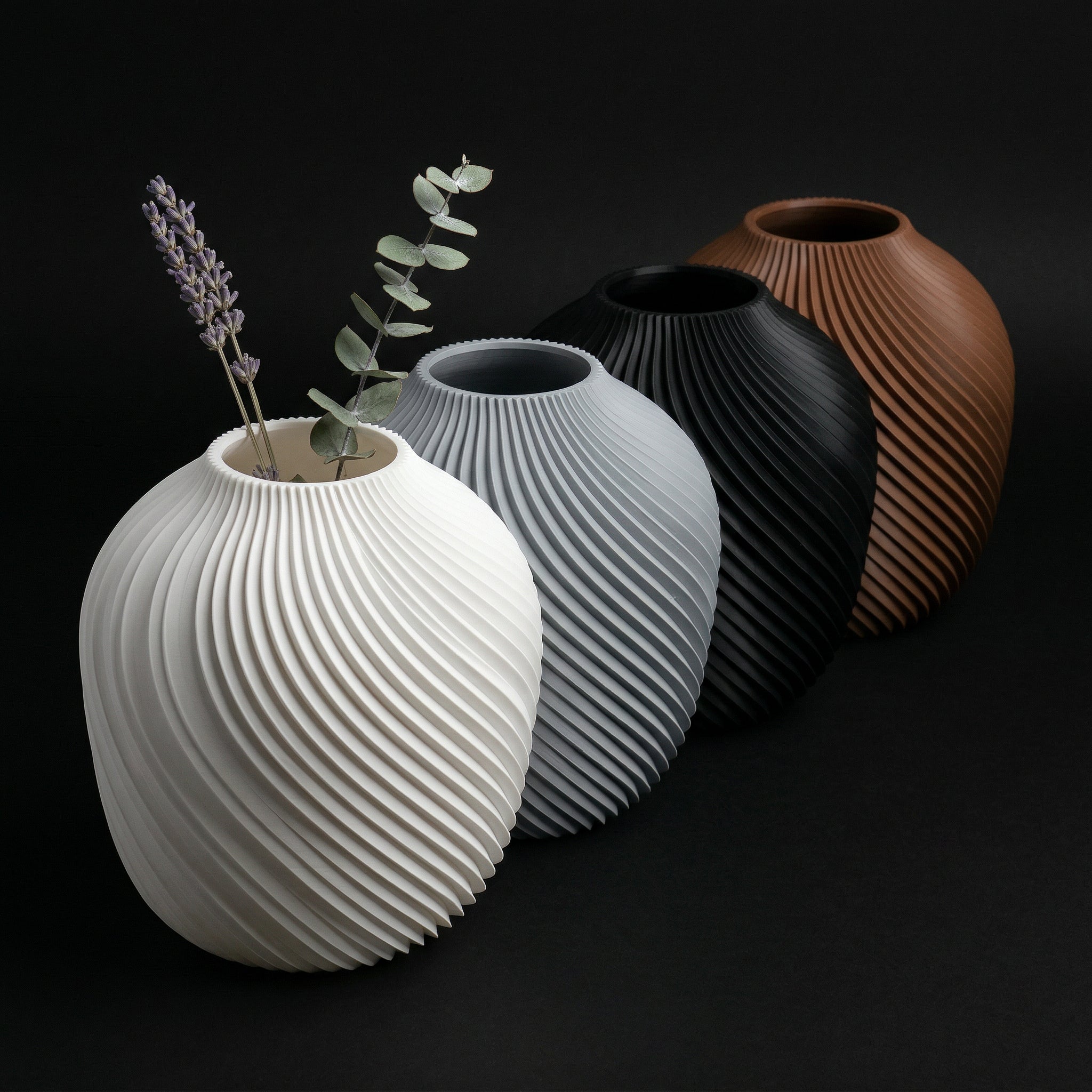 Vaso Voluta Design Curvo Branco — foto 1